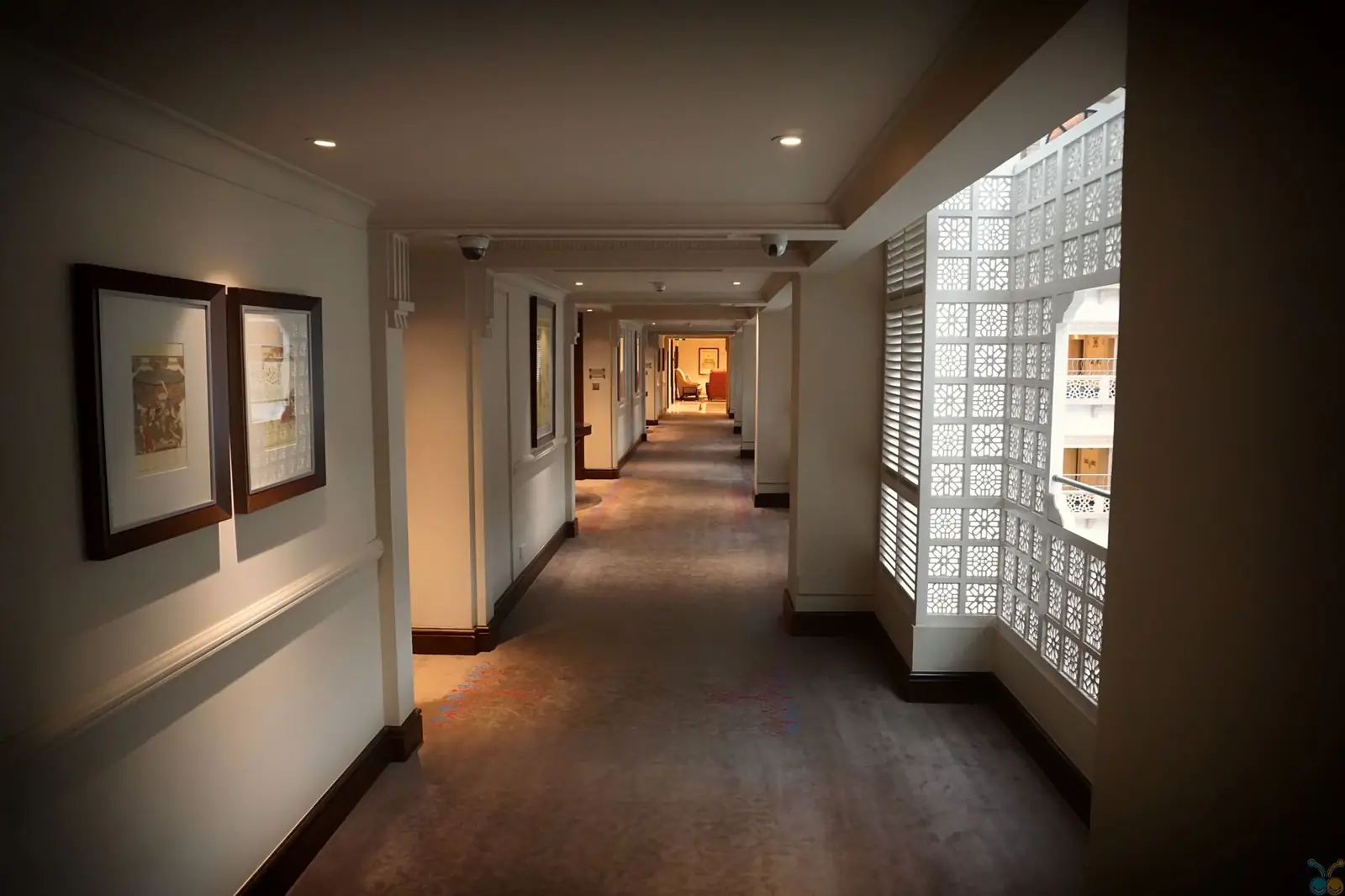 Historischer Korridor im Joriraresort House